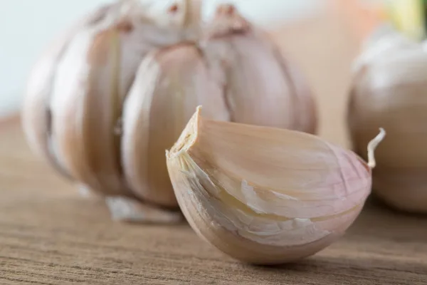 7 चमत्कारी फायदे लहसुन खाने के - 7 Miraculous Benefits of Eating Garlic