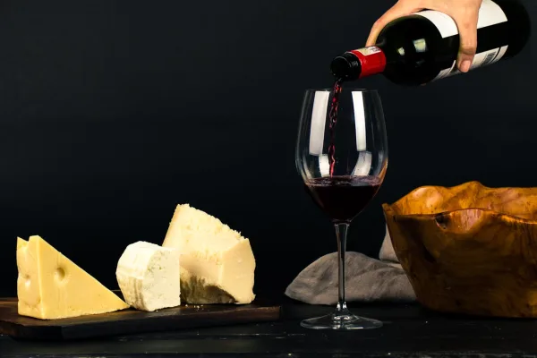 प्रोस्टट कैंसर के इलाज में रेड वाइन फायदेमंद - Red wine is beneficial in the treatment of prostate cancer